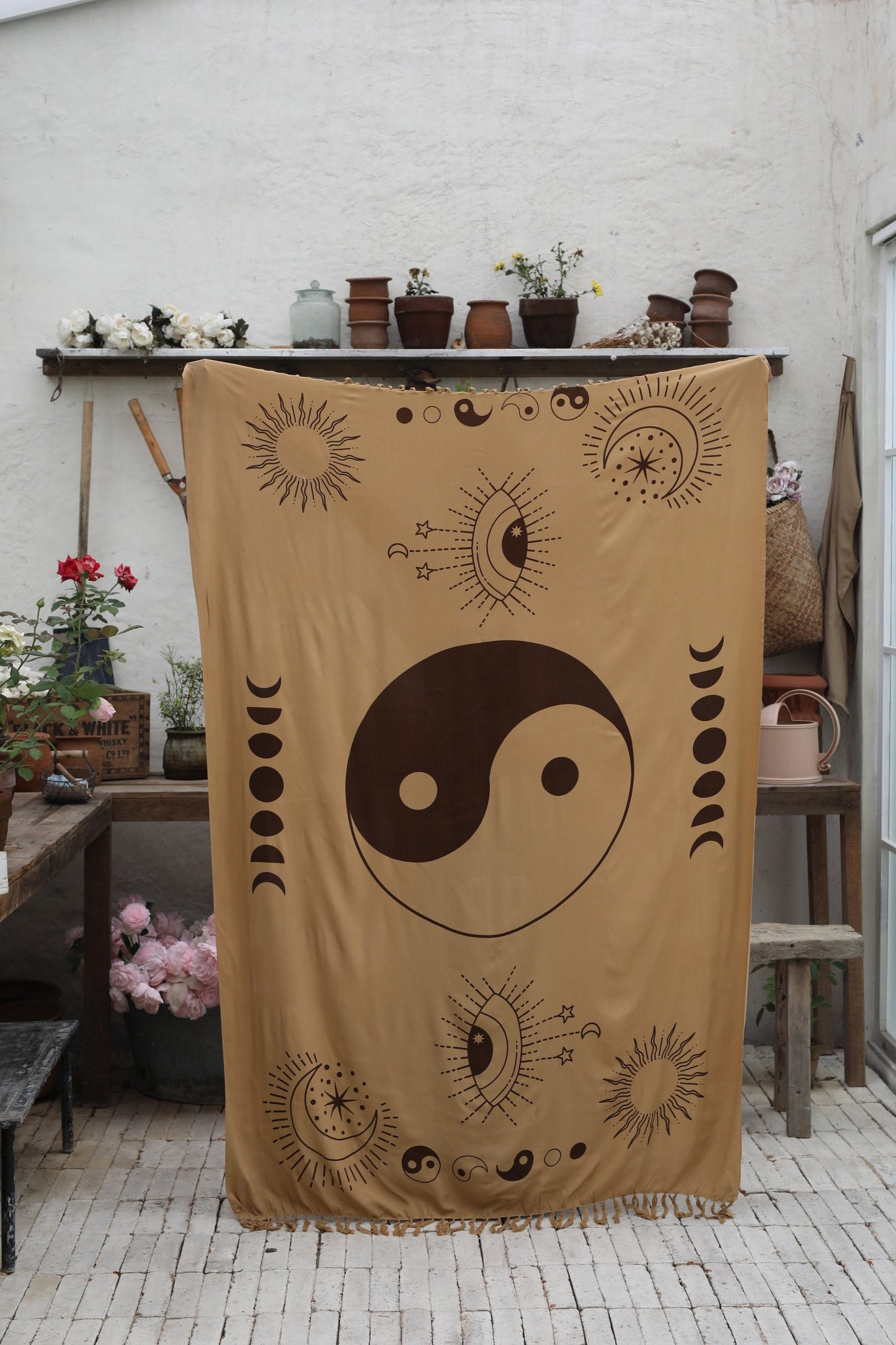 YIN YANG BALI TAN
