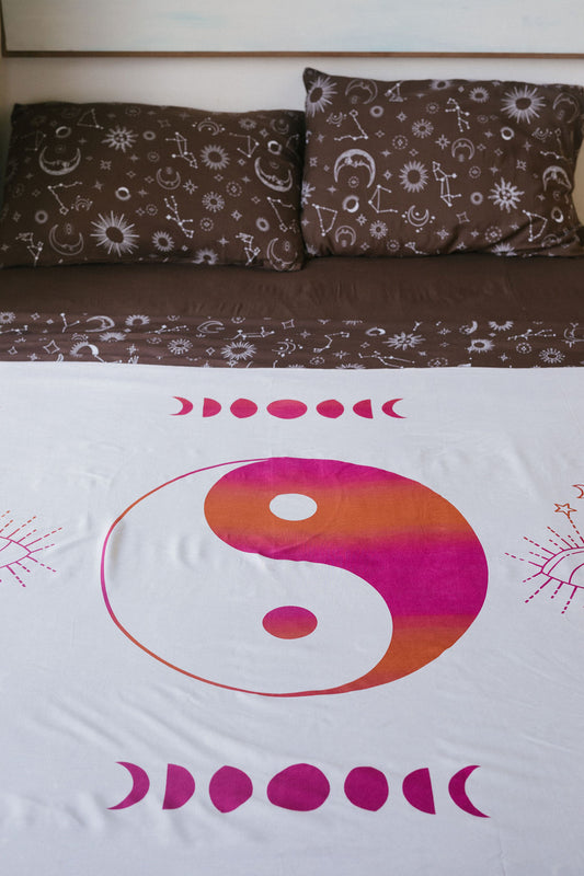 YIN YANG CREAMY YELLOW SUNSET