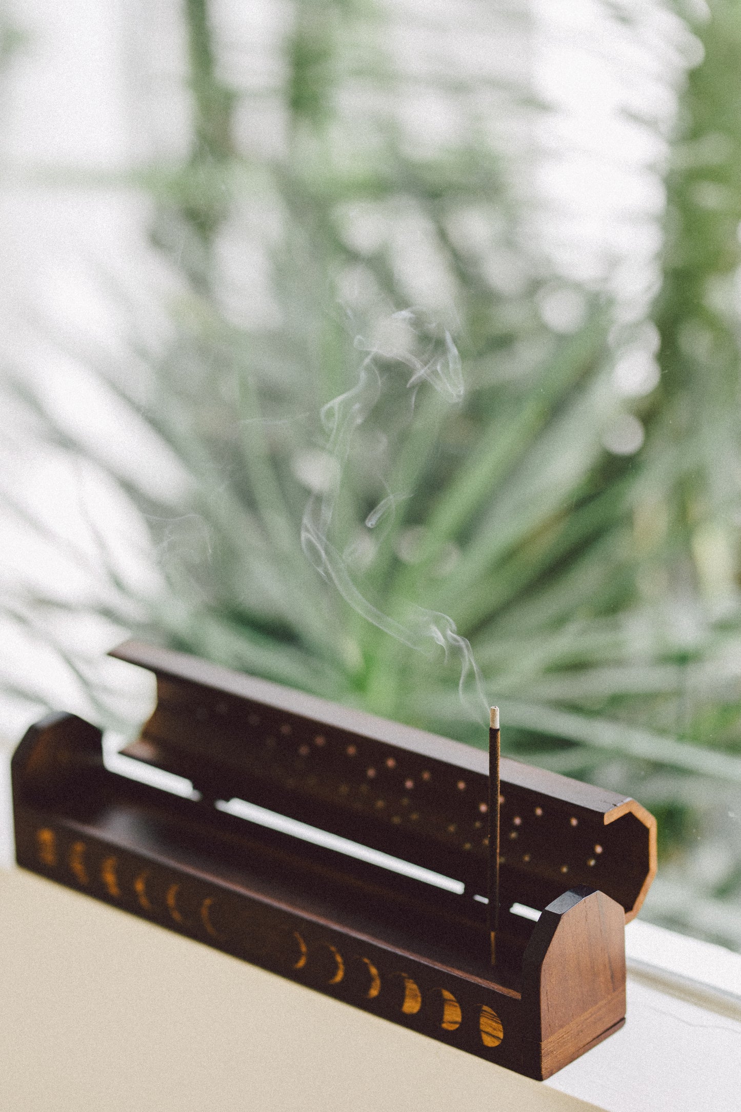 INCENSE MOON BOX