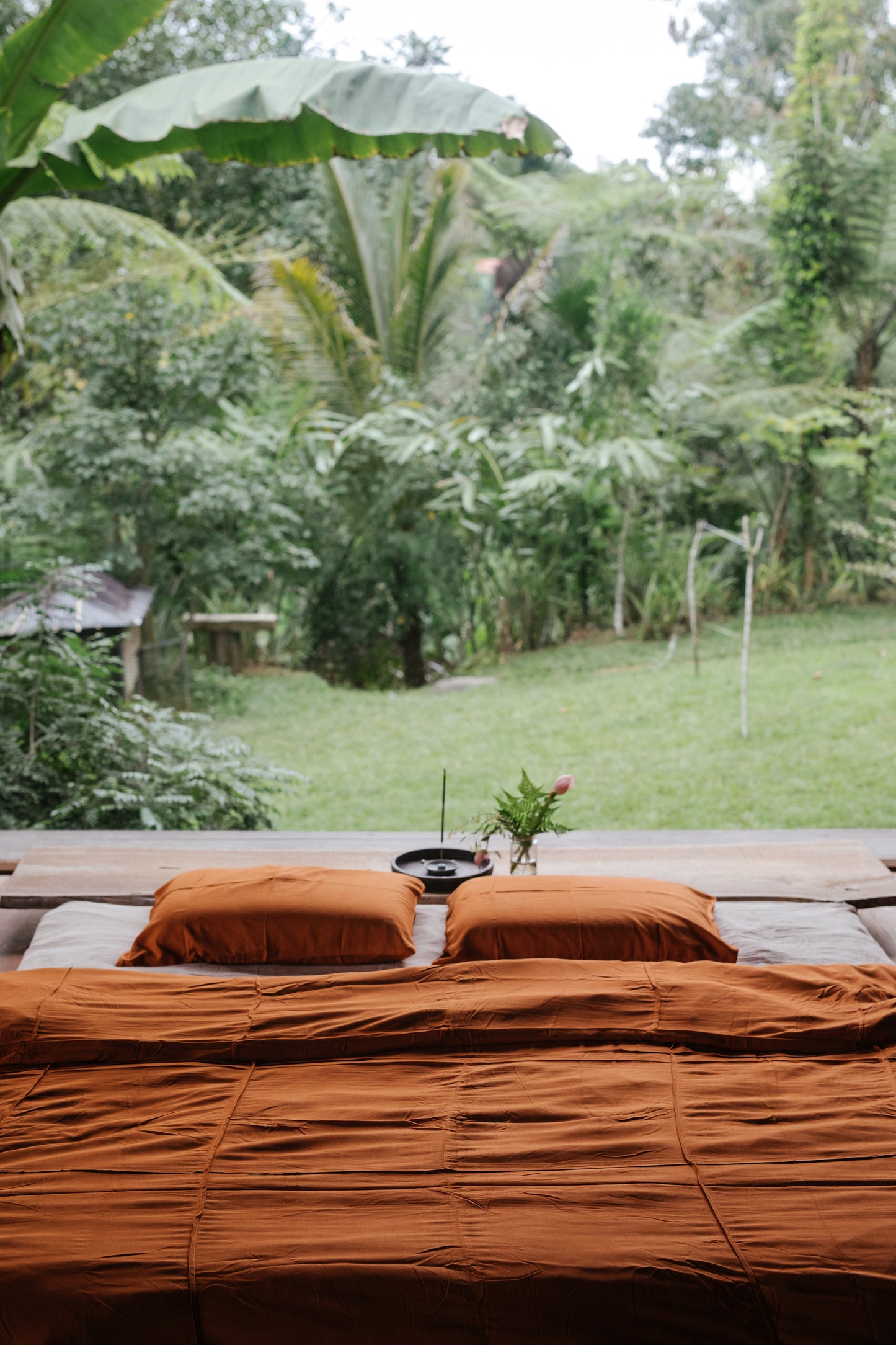 TERRACOTTA LOVE BED COVER SET